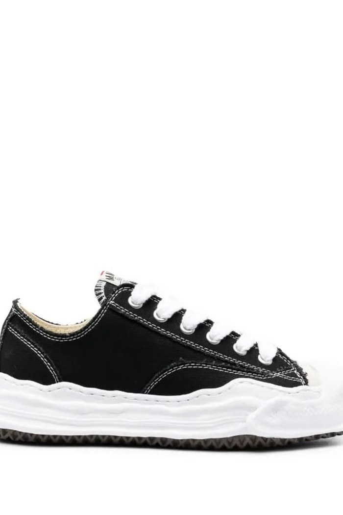 Maison Mihara Yasuhiro Peterson Low – Black